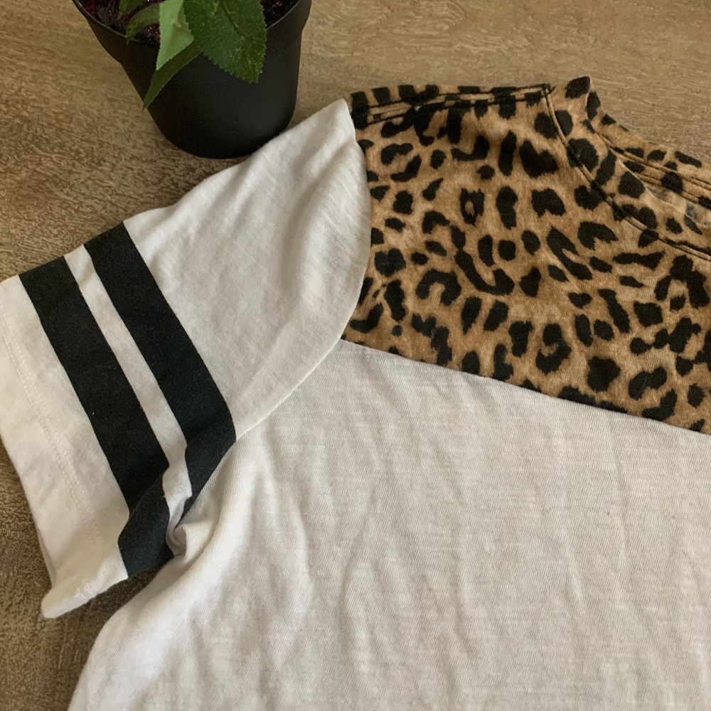 PINK cheetah T-shirt - Picture 2 of 7